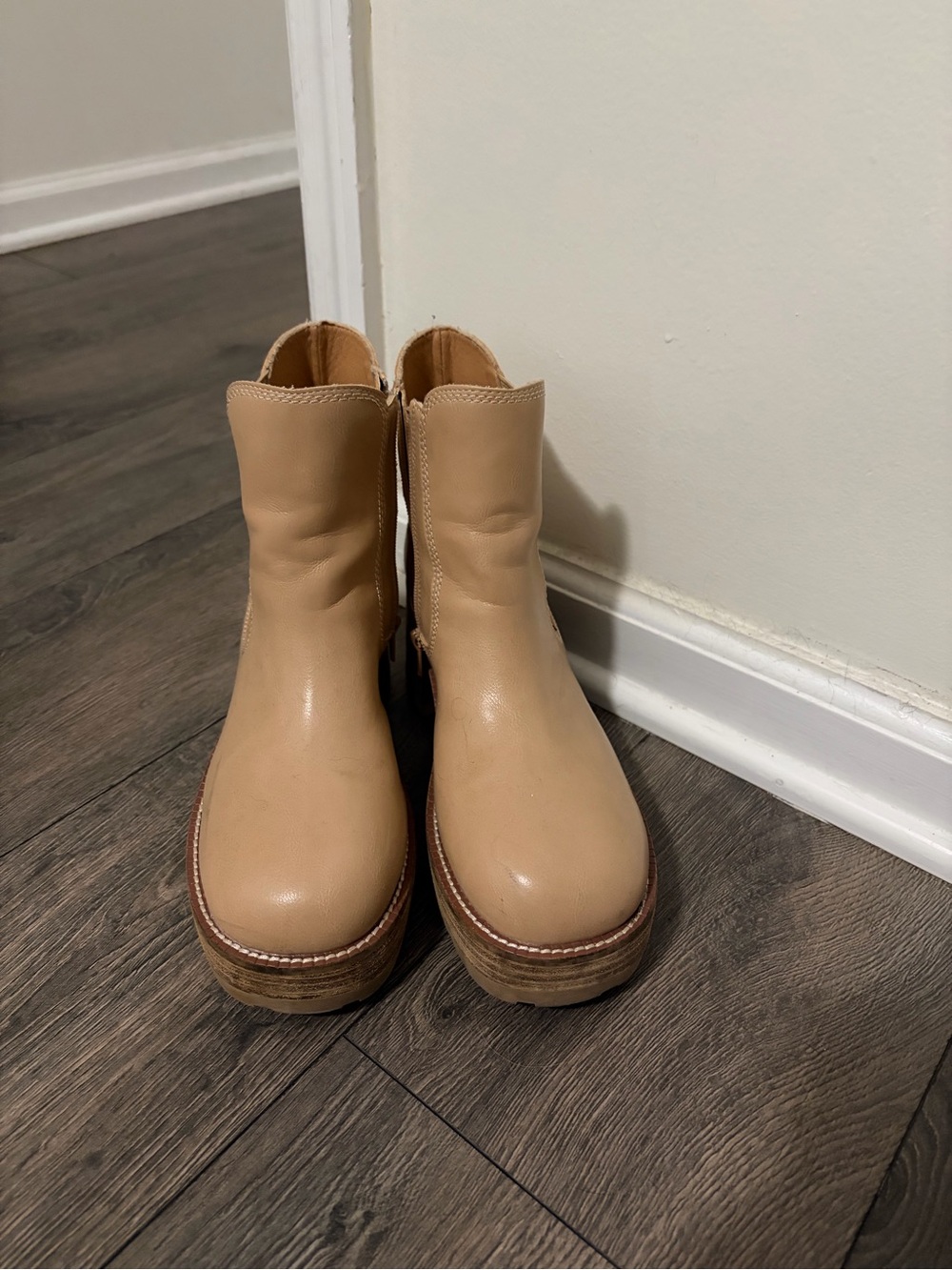 Women’s Neutral Tan Platform Ankle Boots